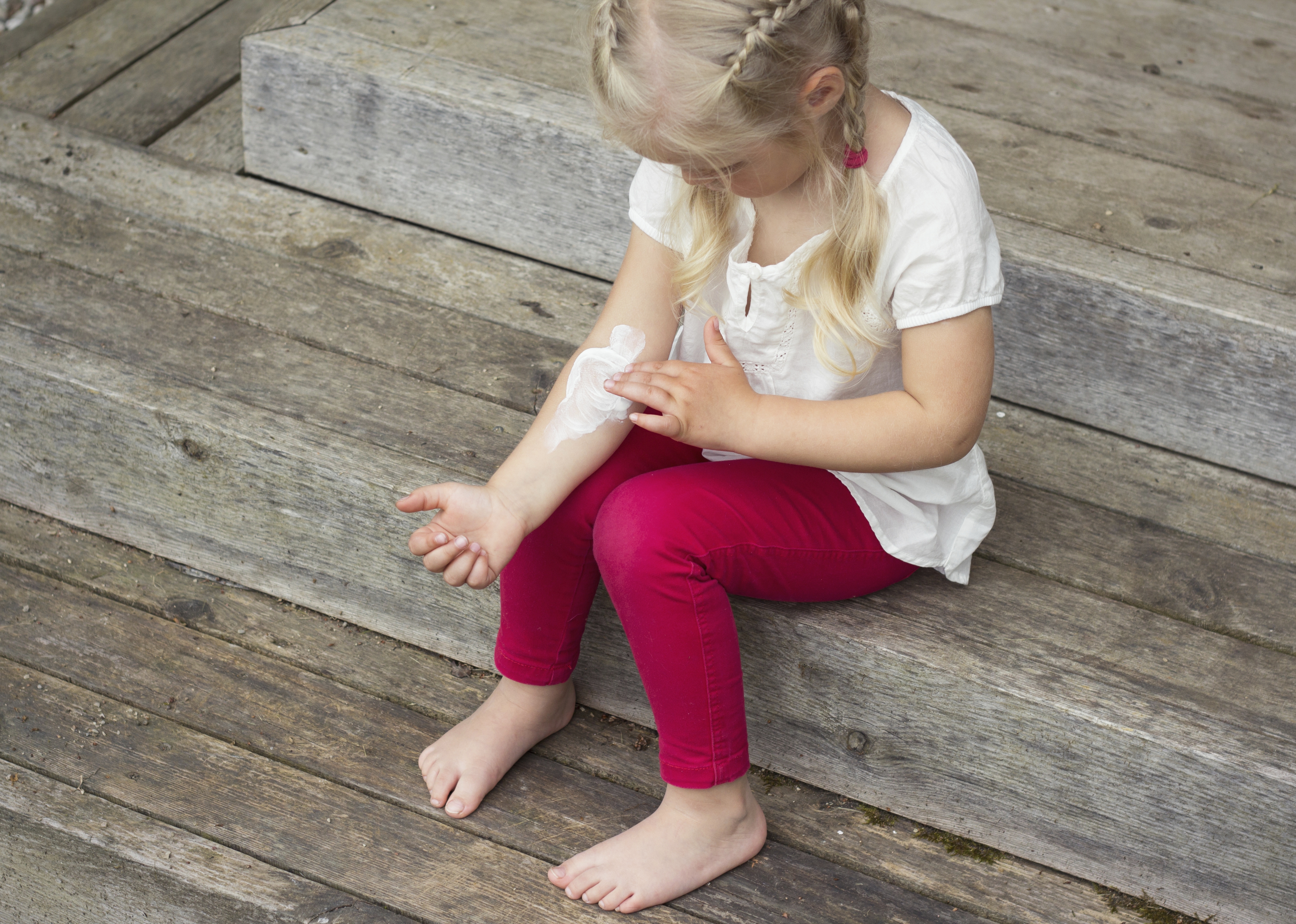 EKZÉM Z POHLEDU KLASICKÉ A CELOSTNÍ MEDICÍNY